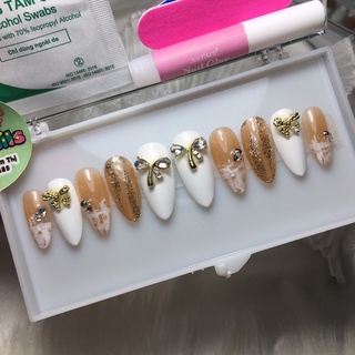Nailbox - Móng up thiết kế theo yêu cầu Trắng thạch đính Charm đá cô dâu