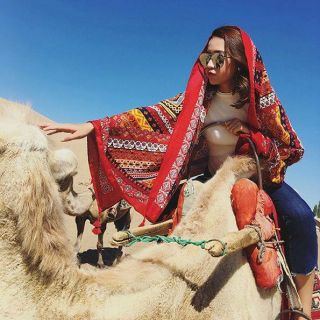 Khăn choàng boho đỏ hàng cao cấp