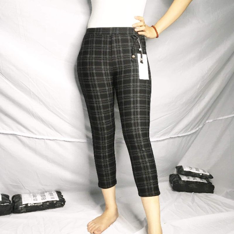 Quần lửng nơ karo sizee 40-65kg