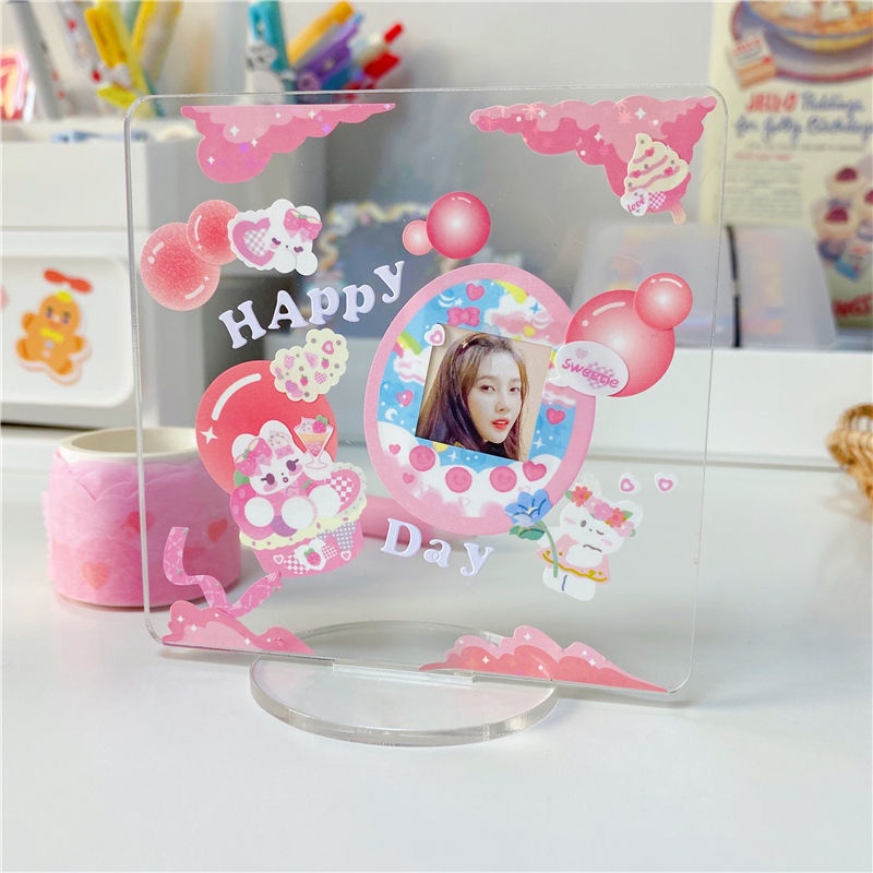 Khung Ảnh Đứng Bằng Acrylic Trong Suốt In Hình Ngôi Sao BTS Chasing BTS Cuckoo Màu Đen Sáng Tạo Để Bàn Trang Trí DIY