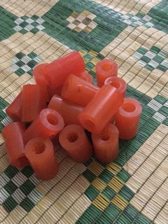 Tạ chân cho gà