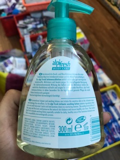 Dung dịch vệ sinh phụ nữ Alpi Fresh 300ml