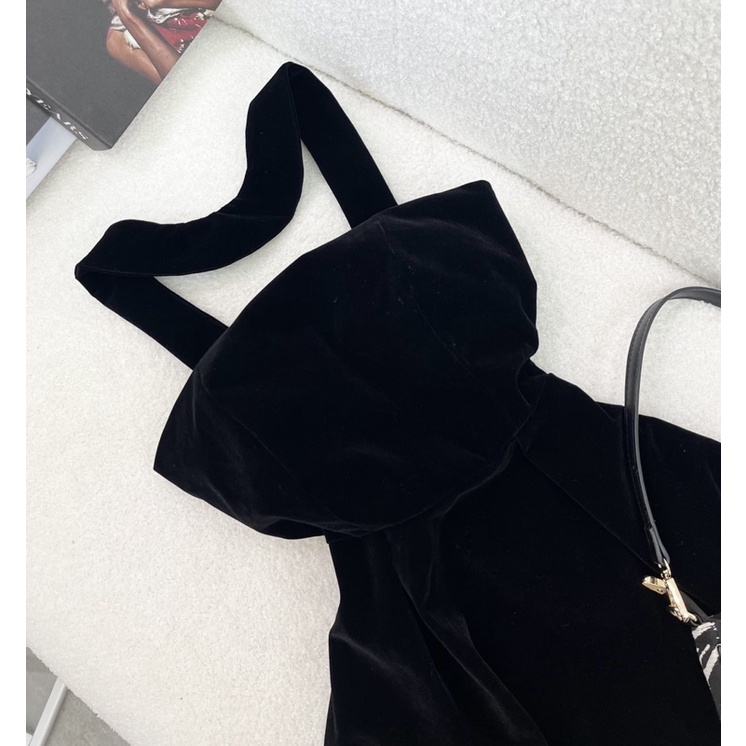 ĐẦM NHUNG MIDI CHOKER NƠ LƯNG