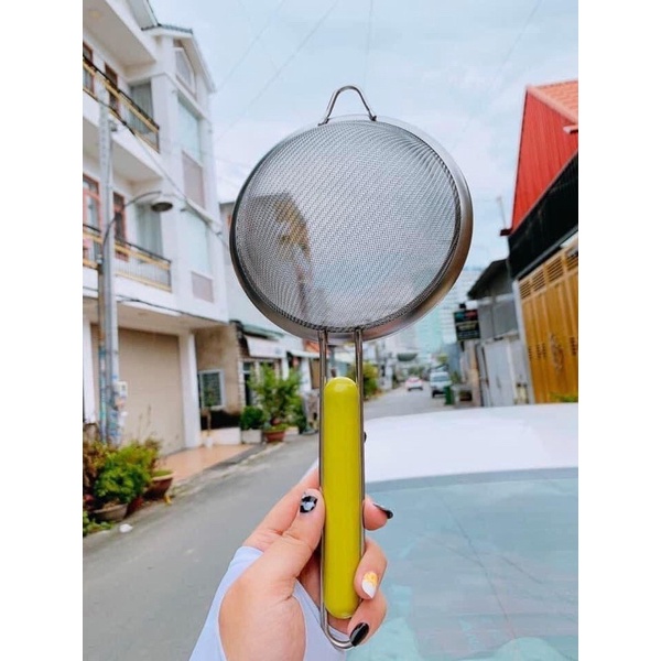 Rây Inox Cán Xanh Lọc Cháo Và Đồ Ăn Dặm Cho bé