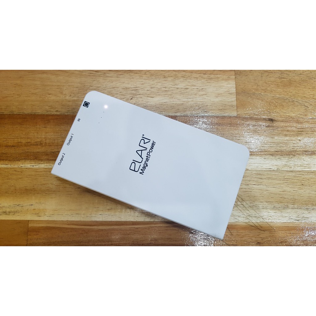 Pin sạc dự phòng Elari MagnetPower 7800mAh