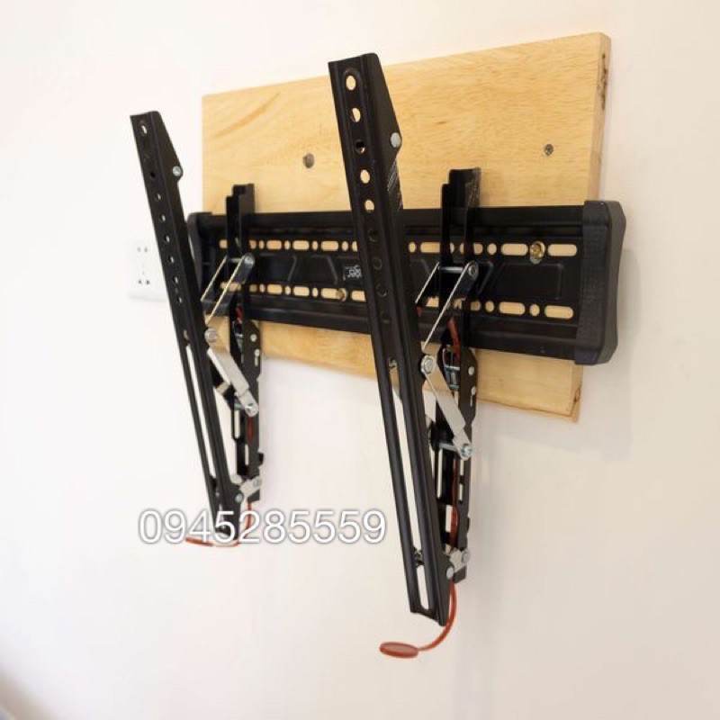 Giá treo TIVI Nghiêng gật gù -hàng nhập khẩu