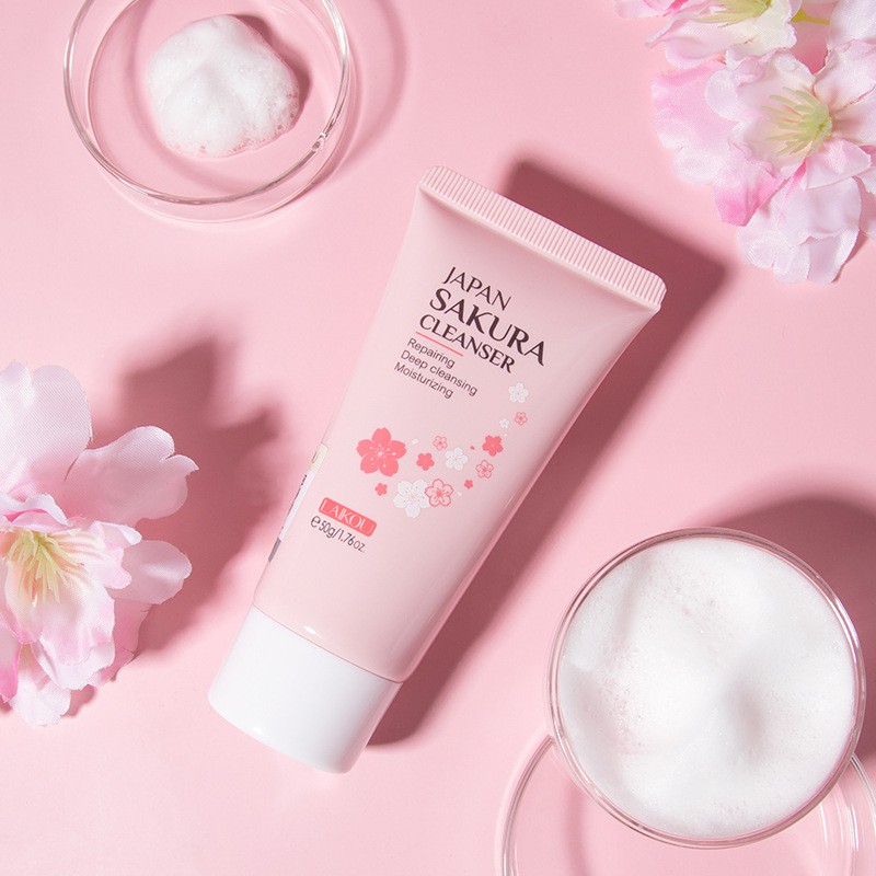 Một Tuýp Sữa Rửa Mặt Laikou Sakura Cleanser 50G