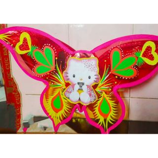 Lồng Đèn Trung Thu Giấy Kiếng 45cm 3D Bướm Kẽm Kitty Truyền Thống.Giao màu ngẫu nhiên