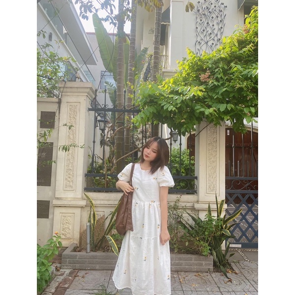 [Ảnh thật/Video] Đầm Váy Hoa Cúc Xinh Đẹp thiết kế Tay Bồng Chất Liệu Lụa Hàn Mềm Mịn