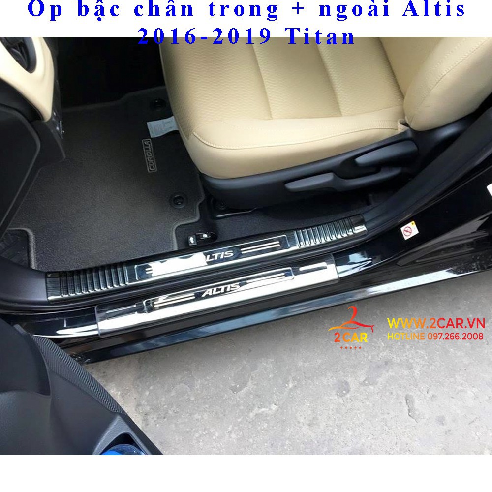 Ốp bậc cửa trong, ngoài xe Toyota Altis 2016-2020 Titan