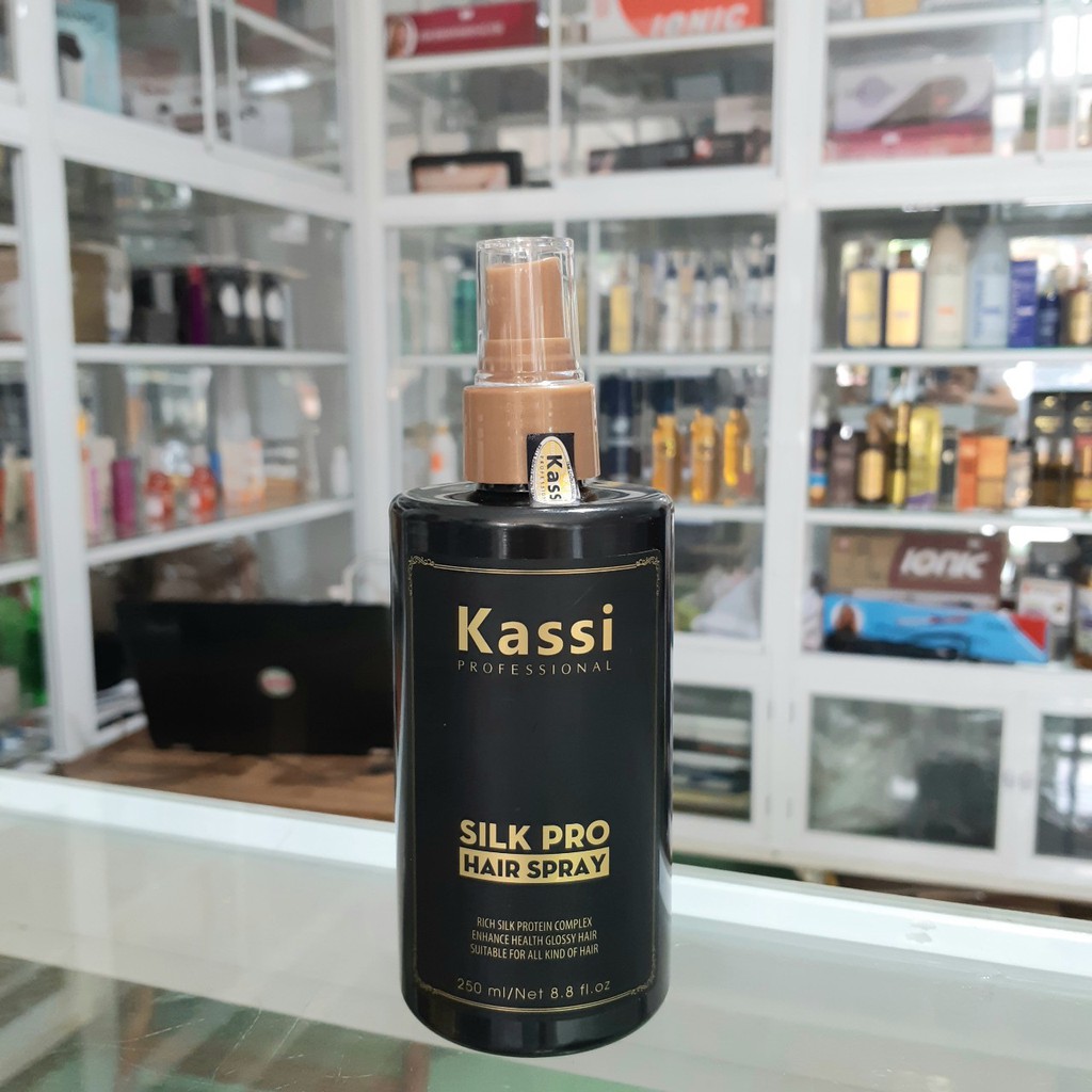 Xịt dưỡng tóc Kassi 250ml