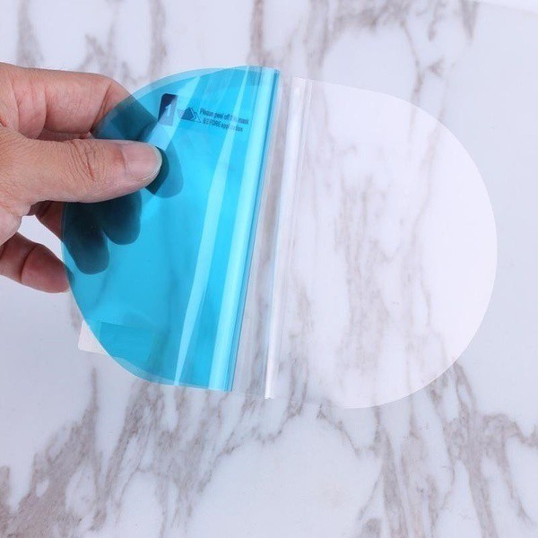 Set 2 miếng dán kính xe hơi chống sương mù/nước mưa tiện dụng | BigBuy360 - bigbuy360.vn