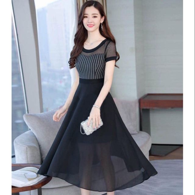 ĐẦM ĐEN XOÈ PHỐI LƯỚI SỌC