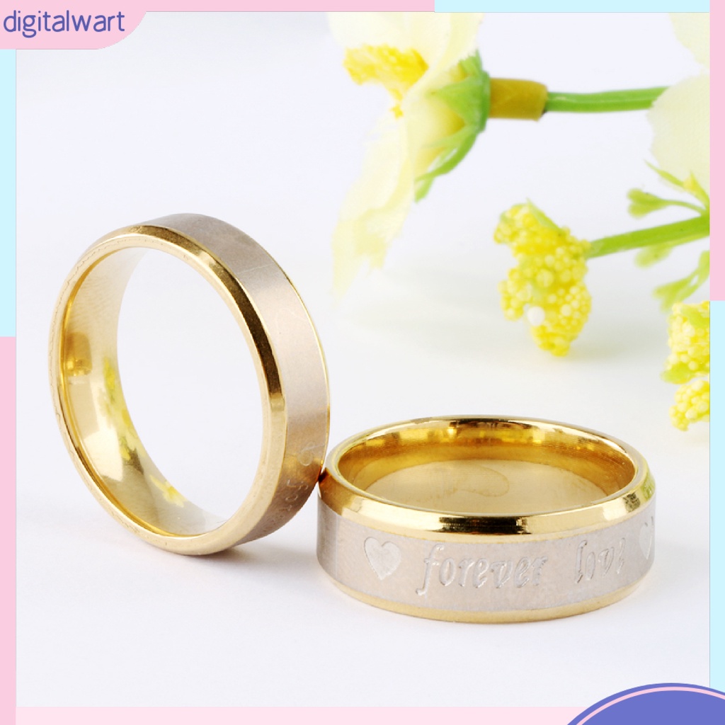 Nhẫn đính hôn khắc chữ Forever love cho cặp đôi
