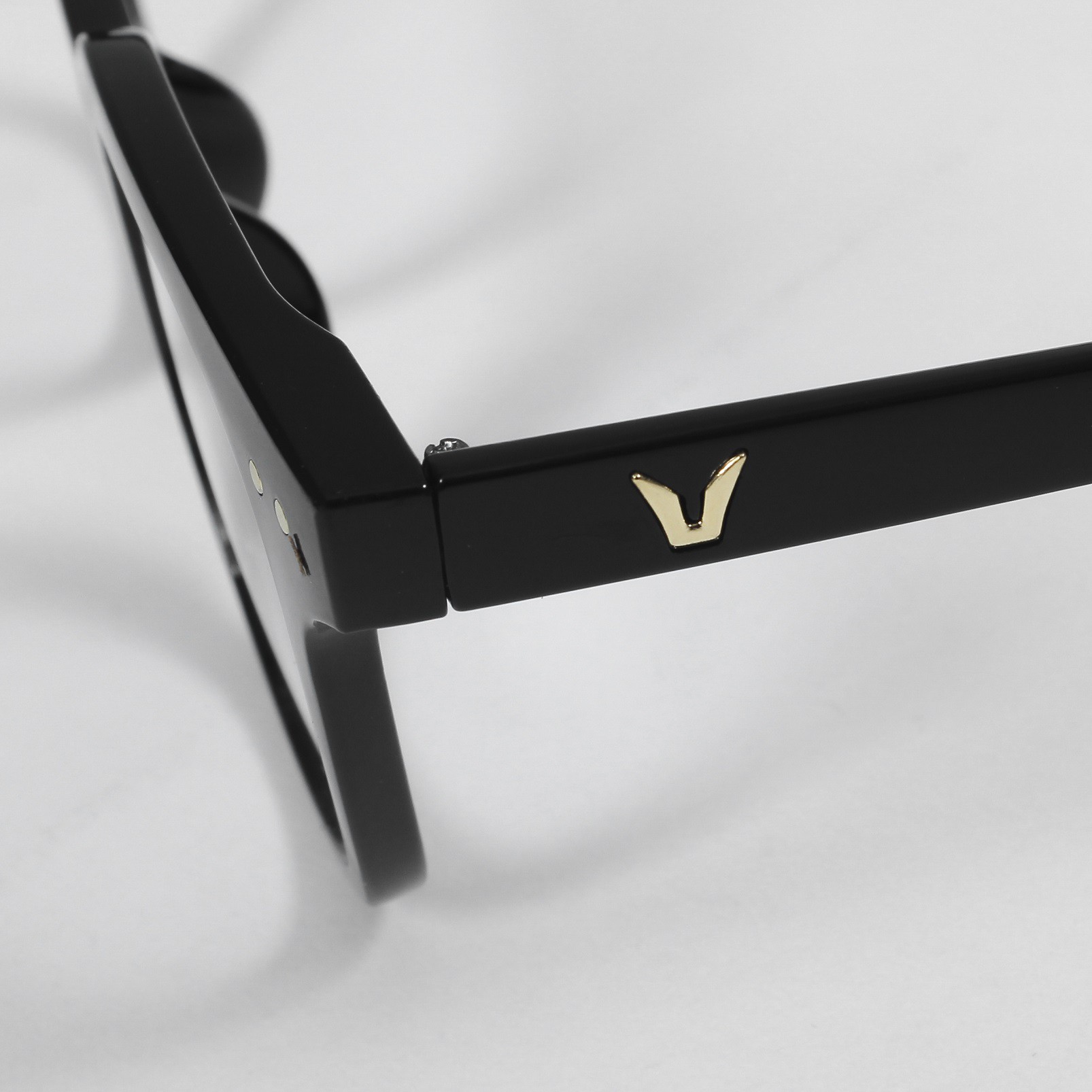 [Mã FAMAYMA2 giảm 10K đơn từ 50K] Kính mắt thời trang nam nữ Hàn Quốc thời trang fullbox KINHV-D - Leo vatino | BigBuy360 - bigbuy360.vn