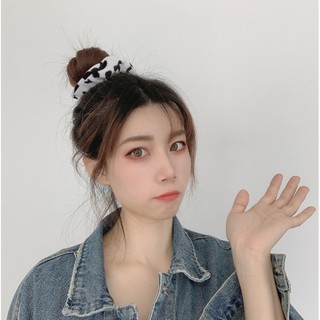 Cột Tóc Scrunchies Bò Sữa Lông Nhung HotTrend [C330]