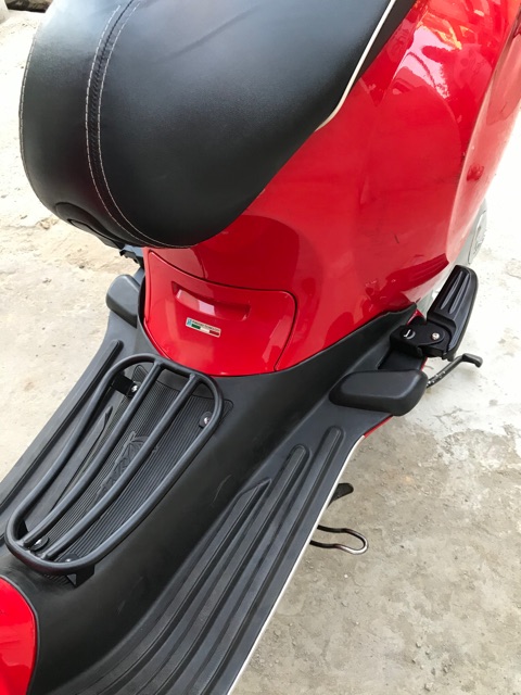 BAGA GIỮA CHO VESPA