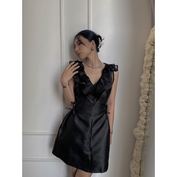 Đầm Ella Dress - Cổ voan