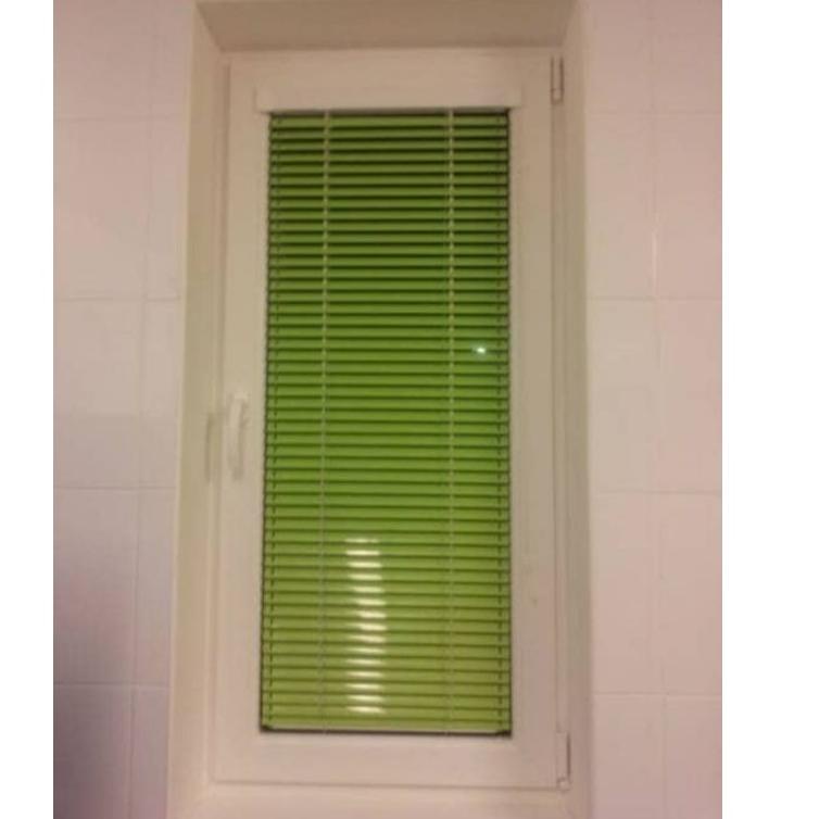 `➞ Rèm cửa cuộn kích thước 60 X 180 CM KRIS VENETIAN BLIND 60 X 180CM ★★