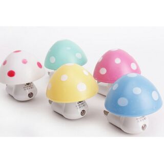 Đèn ngủ hình cây nấm cảm ứng