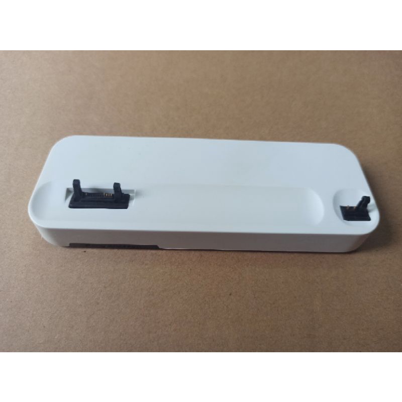 Đế sạc Sony Ericsson EC100