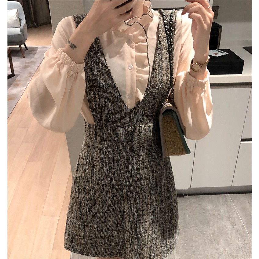 Set áo mơ mi + váy yếm