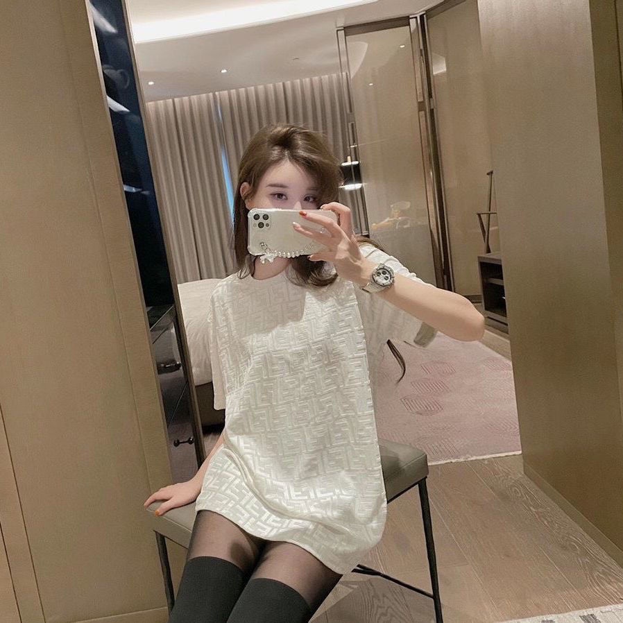 Áo Thun Tay Ngắn Dáng Rộng In Chữ f Vải Nhung Thời Trang Cho Nữ