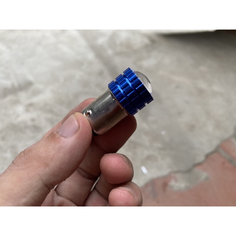Bóng hậu mẫu mới hàng sịn gắn các dòng xe