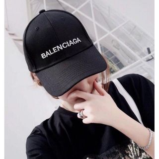 Nón Balen vải Kaki nút gài