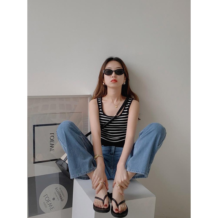 Áo Bra Croptop Kẻ Sọc Đen, Trắng Phong Cách Hàn Quốc Siêu Xinh