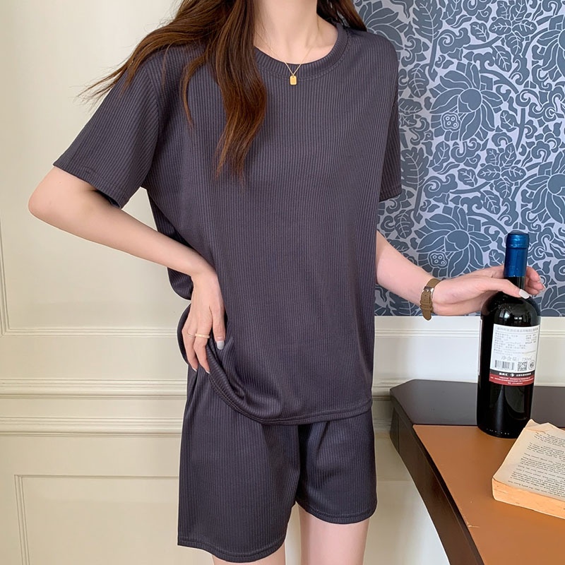 Bộ đồ ngủ IELGY ngắn tay vải lụa mát thời trang mùa hè dành cho nữ