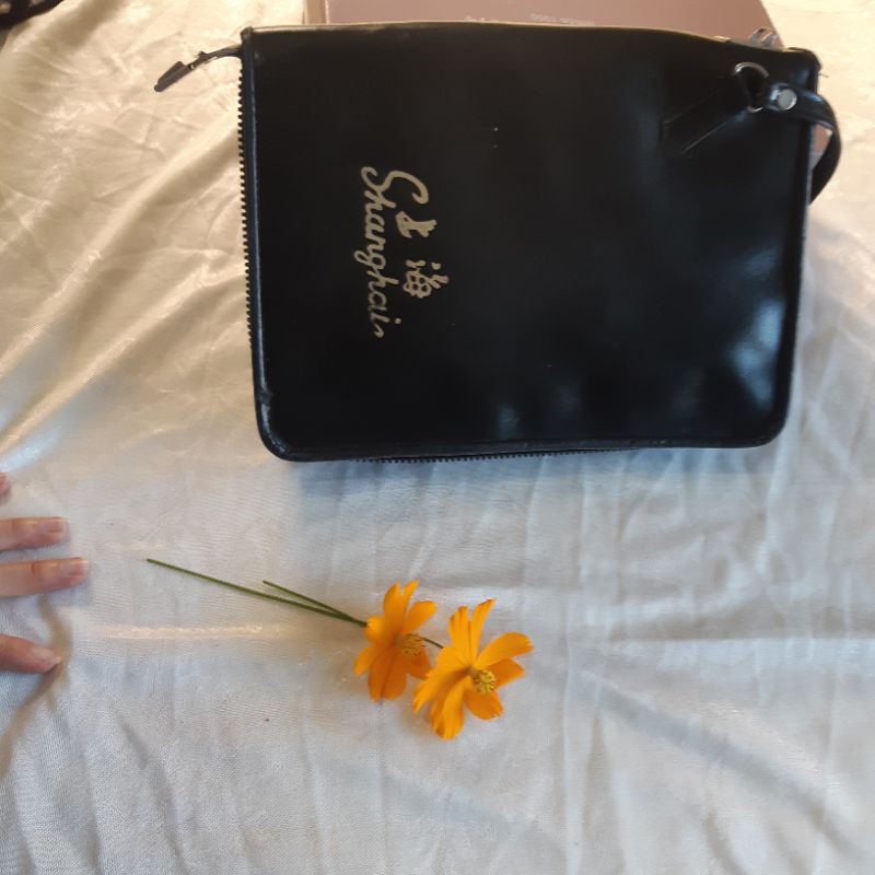 Cluth cầm tay si, unisex