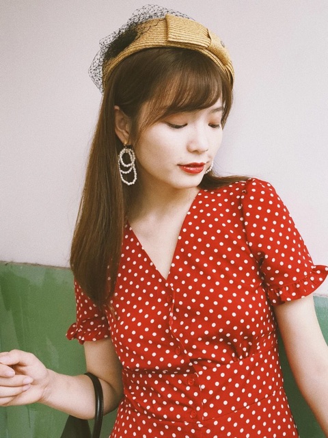 (10kg) Trả hàng đầm vintage cổ V khuy giữa | BigBuy360 - bigbuy360.vn