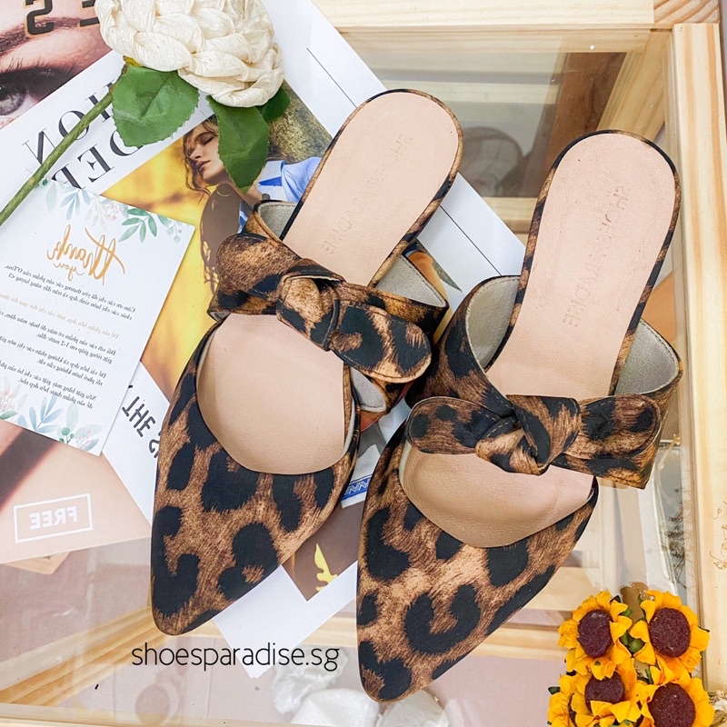Dép Sục Bít Mũi Nhọn Nơ Cao 1cm Thời Trang