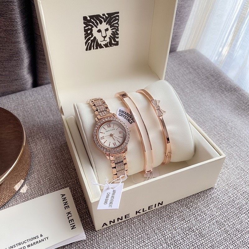 Set đồng hồ Nữ  ANNE KLEIN Women's Swarovski Crystal Accented Bracelet Watch and Bangle Set  AK/3334BHST