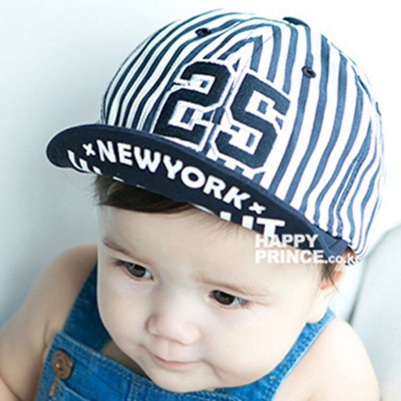 Mũ lưỡi trai kẻ sọc cho bé