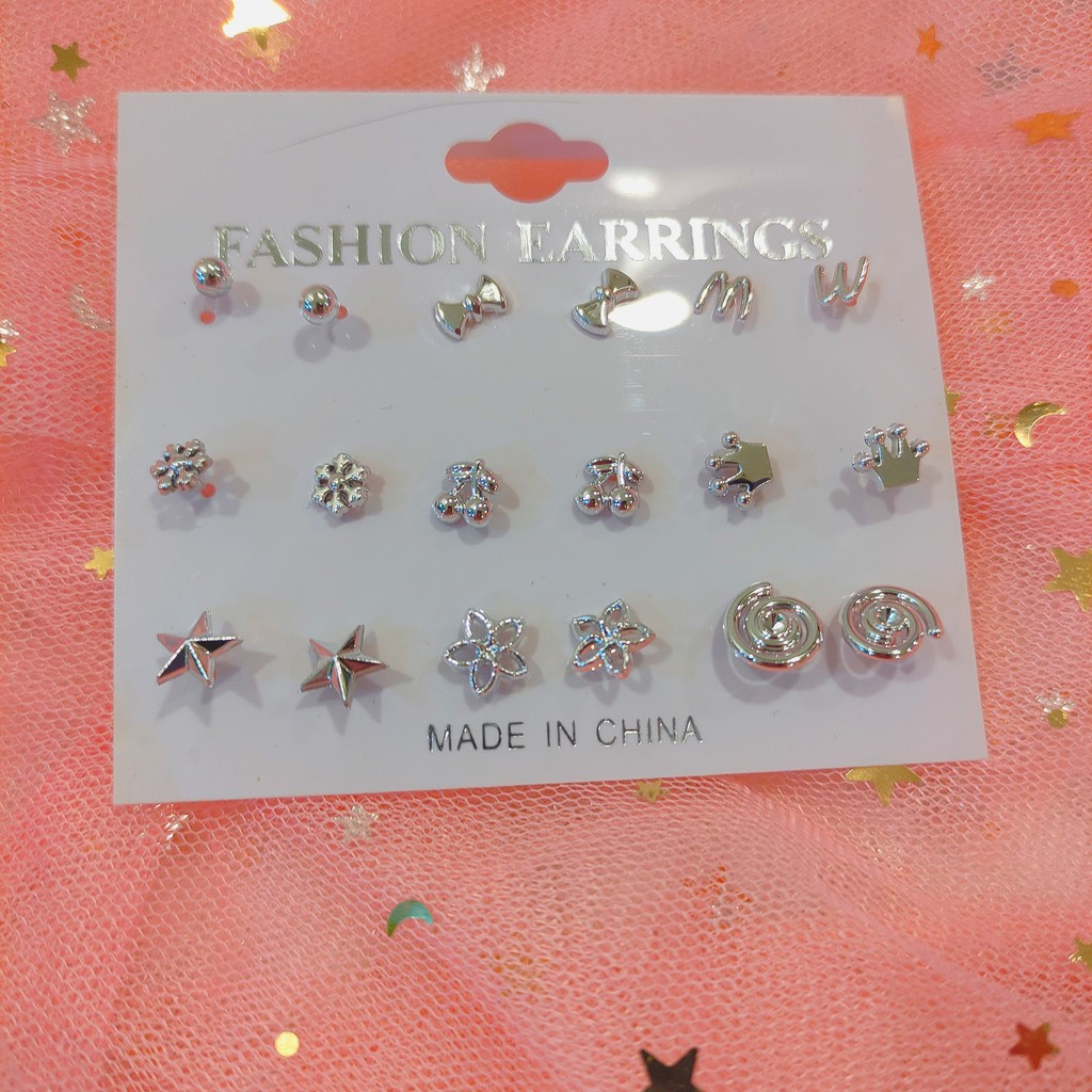 Set 18 bông tai màu bạc thanh nhựa xinh xắn