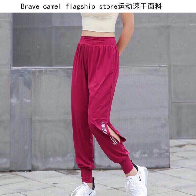 Quần Jogger xẻ ống