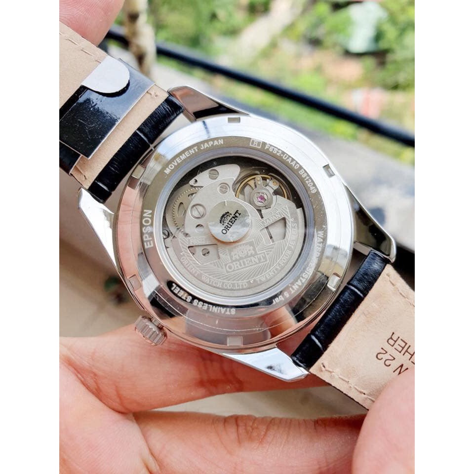 Đồng hồ Nam Orient Small Second Open Heart Dây da RN-AR0004S10B