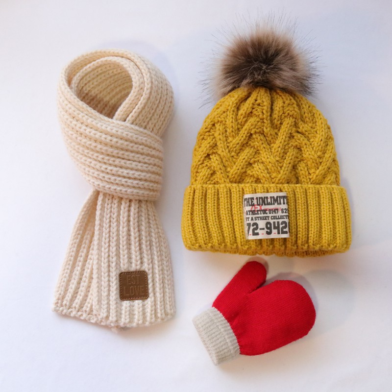 Bộ Mũ Trùm Đầu + Găng Tay + Khăn Choàng Giữ Ấm Đáng Yêu Dành Cho Bé