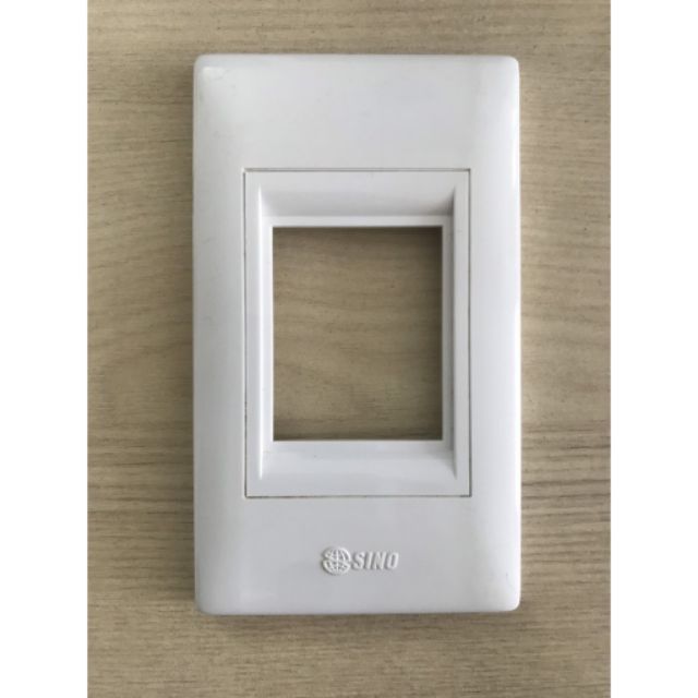 Mặt che dùng cho cb 1 tép và cb 2 tép