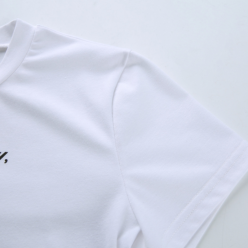 Áo Thun Nữ Ngắn Tay Cổ Tròn Thời Trang