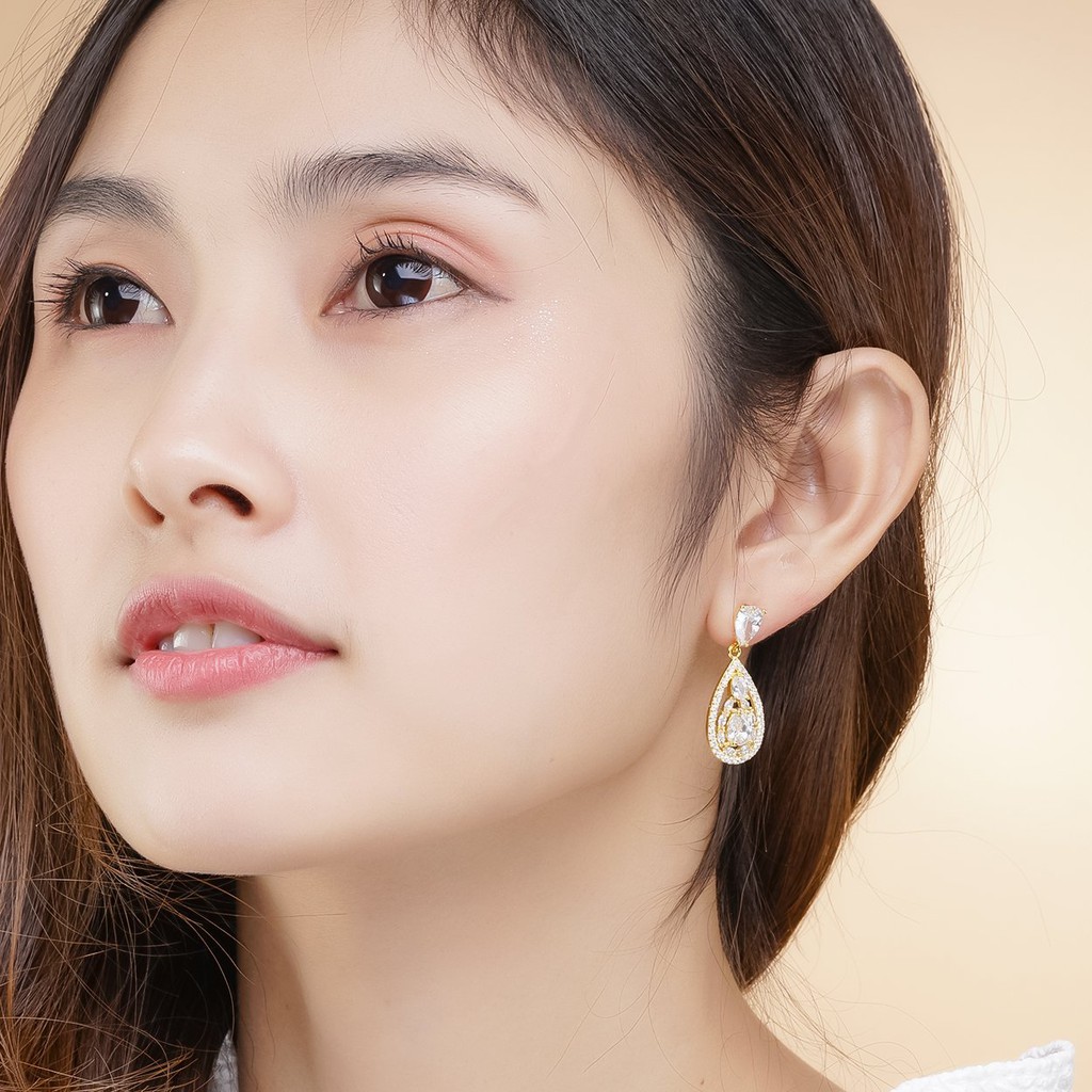 Bông tai nữ UHA mạ vàng 18K , đính kim cương nhân tạo B1143149-130