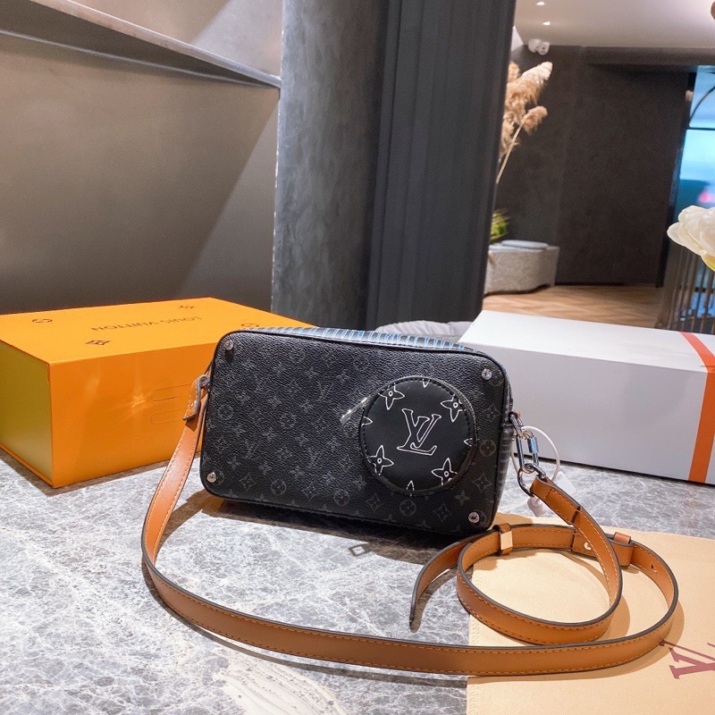 Túi đeo chéo lv cho nam