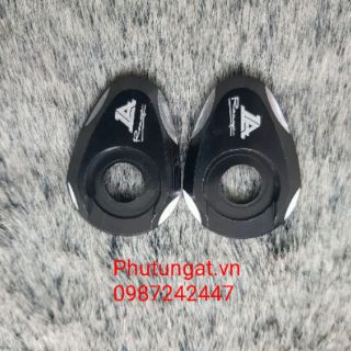 Lồng đền gắn xinhan - 1 cặp