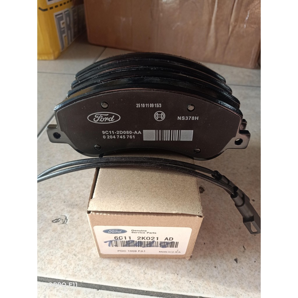 Má Phanh Thắng Trước Xe FORD TRANSIT 2008 - 2019 Cao Cấp