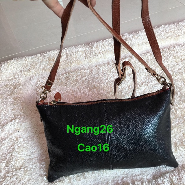 Túi đi da thật hiệu y hình đeo chéo