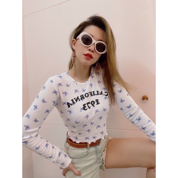 Áo croptop ôm dài tay xoăn lai hình Bướm vnxk