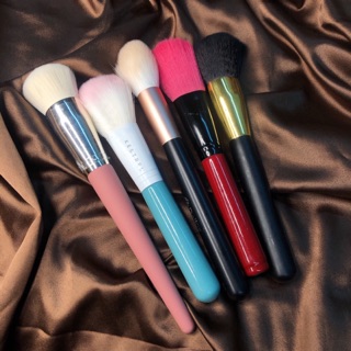 CỌ MAKEUP NỘI ĐỊA TRUNG