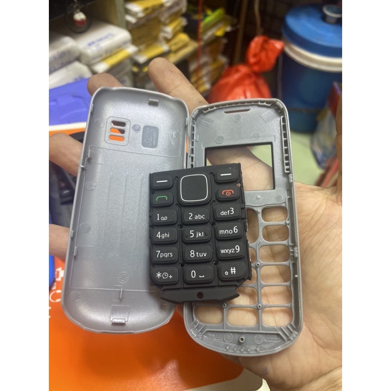 Vỏ Và bàn phím Nokia 1280 zin màu đẹp